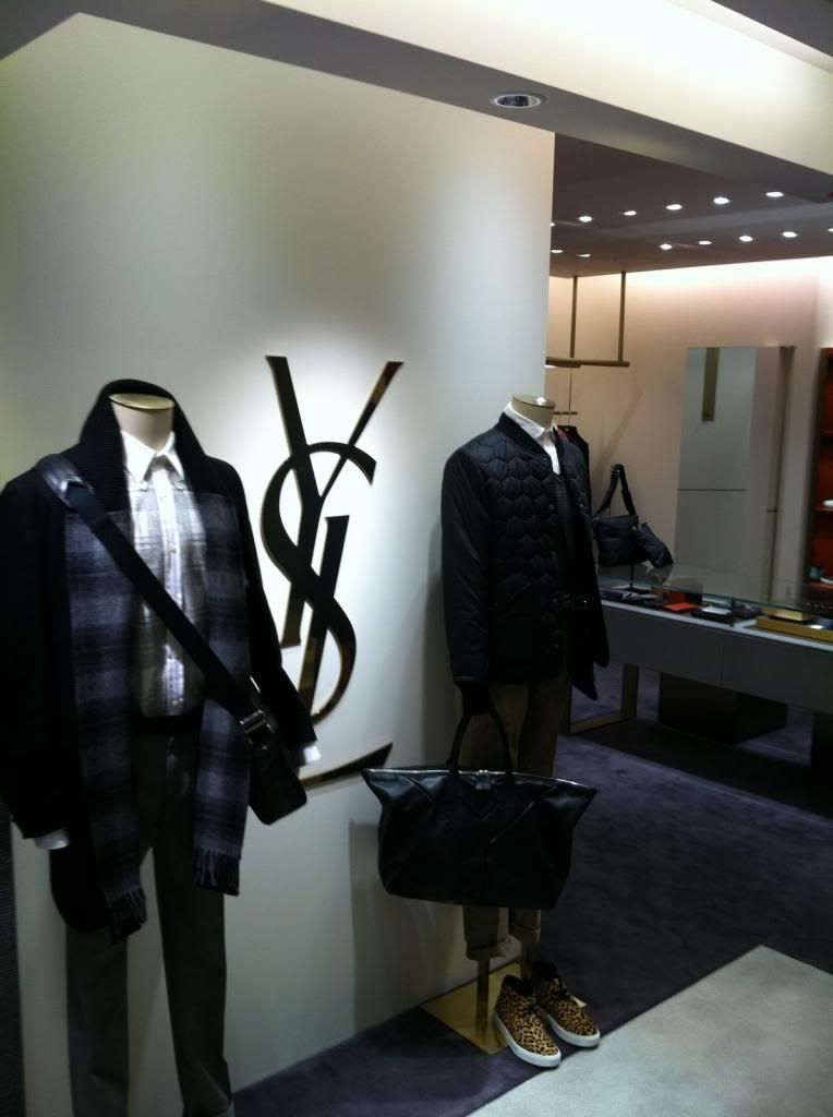 Thời Trang Paris : Áo thun nam Givenchy và Yves Saint Laurent ( YSL ) - 1