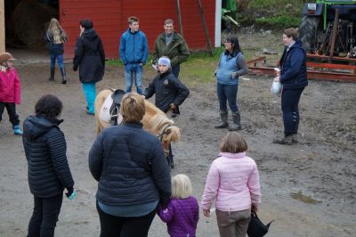  photo 1476960-12-1432906474044_zpsyxafpghu.jpg