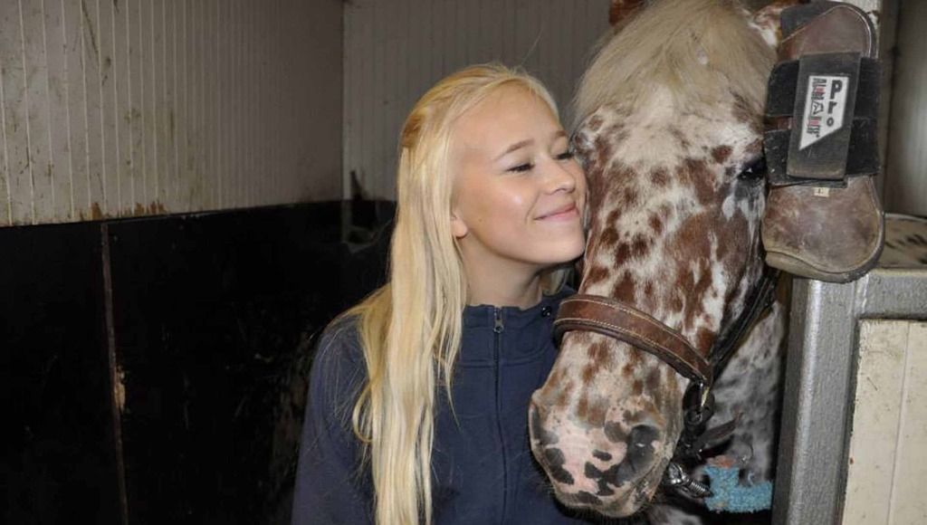  photo Malvik ponnikos_zpsxnq56kqp.jpg