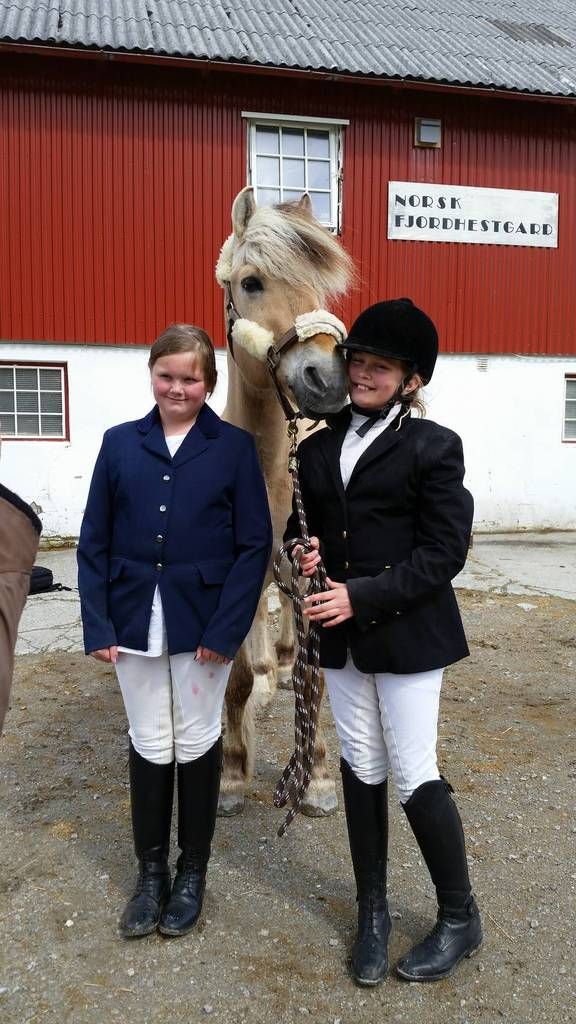  photo pinsestevne2_zpsojhrth49.jpg