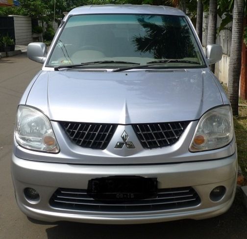 Mitsubishi KUDA GRANDIA DIESEL 2005 Silver last model 