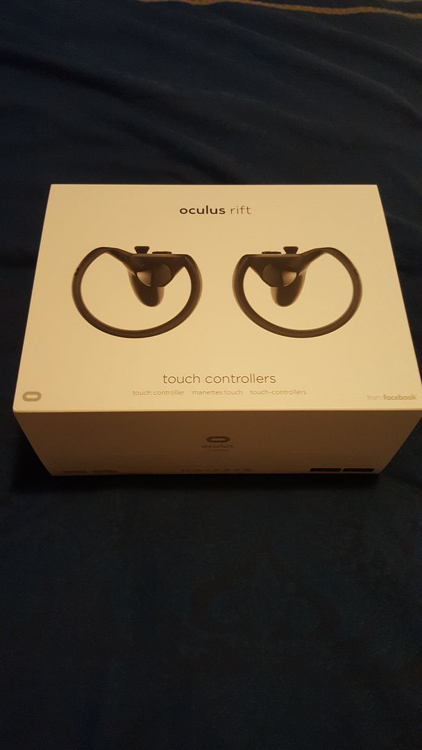 Oculus%20Touch_zpsneuvmqah.jpg