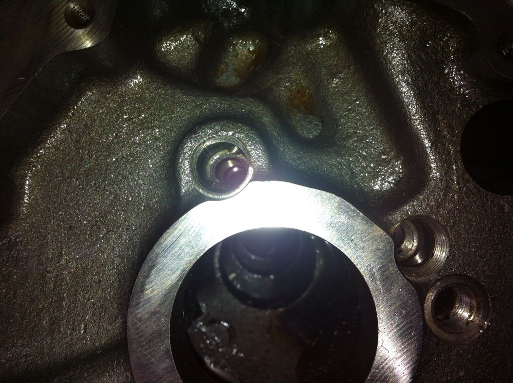 Dart SHP oil gallery thread size