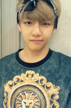 Bts v photo: V ^^ BTS V_BTS2_zps717fa0bb.png