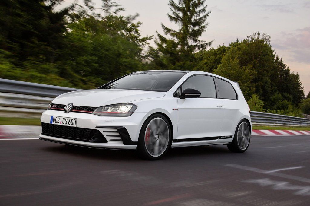 Golf_GTI_Clubsport_2_web_2_zpsnvgi8hmz.jpg