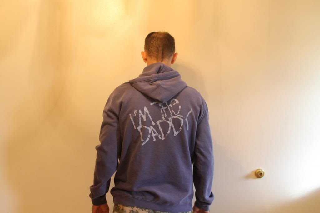 {Product Review} Im The Daddy Hoodie by DaddyScrubs Review & Giveaway! (Feb. 22nd March 8th) 012 zps0ea94294 {Product Review} Im The Daddy Hoodie by DaddyScrubs Review & Giveaway! (Feb. 22nd March 8th)