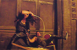  photo tumblr_mp1uwluyHi1r5l9g3o8_250_zps58dfd048.gif