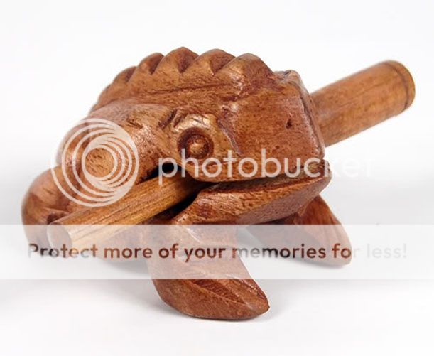 New Thai Hand Carved Wooden Croaking Frog Made in Thailand 2 5 inch Wood Toys